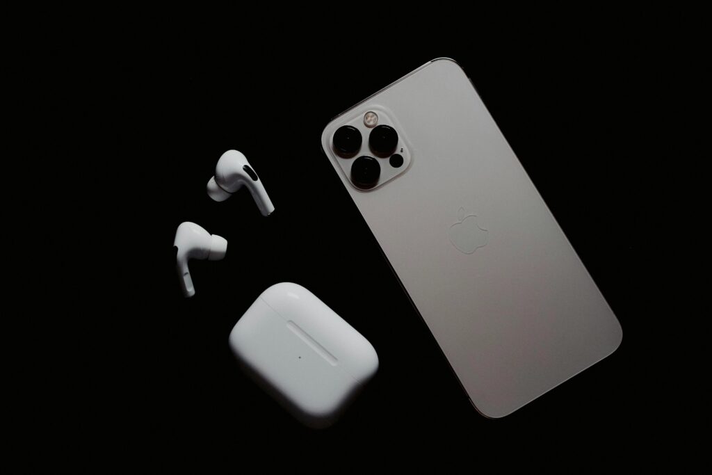 Earbuds 1